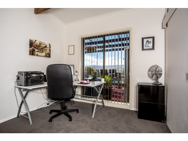 22 Montgomery Crt, Norwood TAS 7250