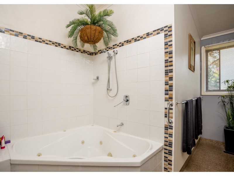22 Montgomery Crt, Norwood TAS 7250