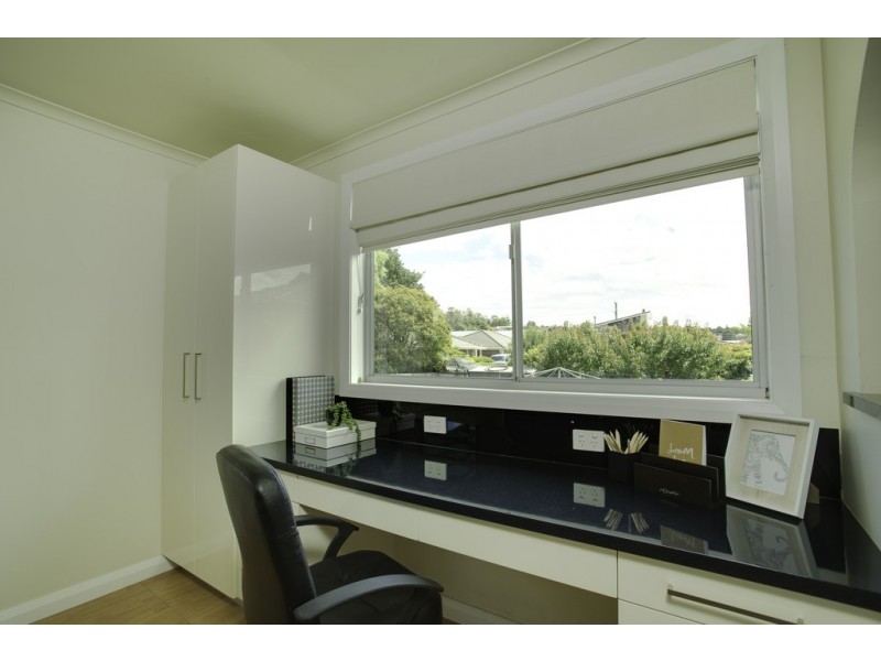 4 Ronald Place, Norwood TAS 7250