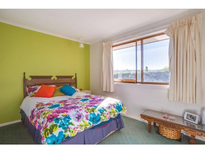 30 Bartlett Street, Newnham TAS 7248
