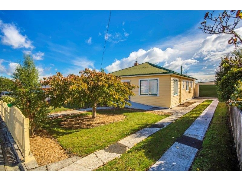 34 Tompsons Lane, Newnham TAS 7248