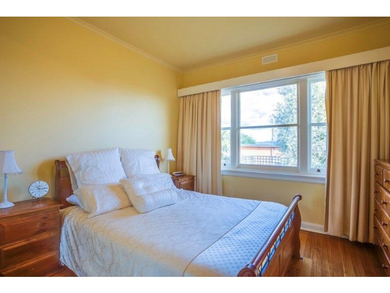 34 Tompsons Lane, Newnham TAS 7248