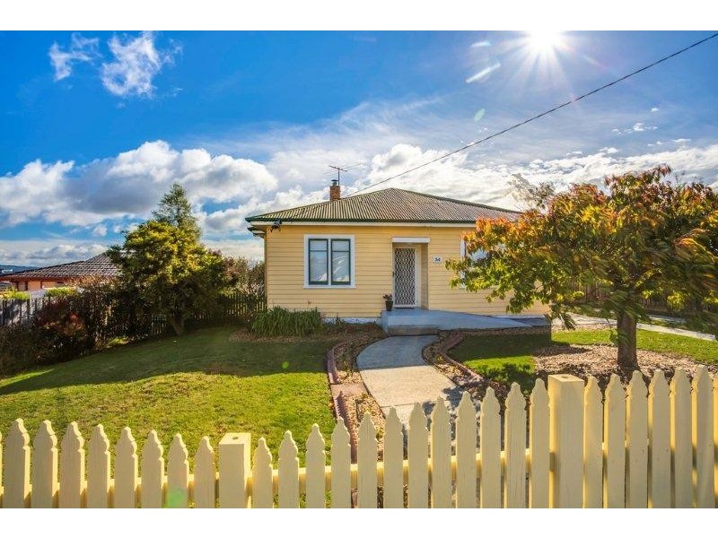 34 Tompsons Lane, Newnham TAS 7248