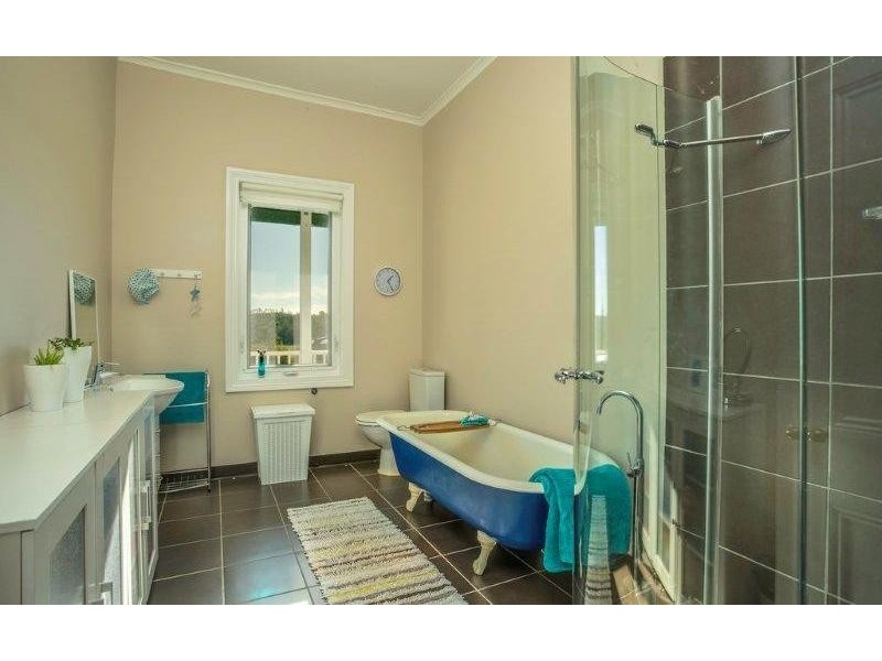 181 Browns Road, North Lilydale TAS 7268