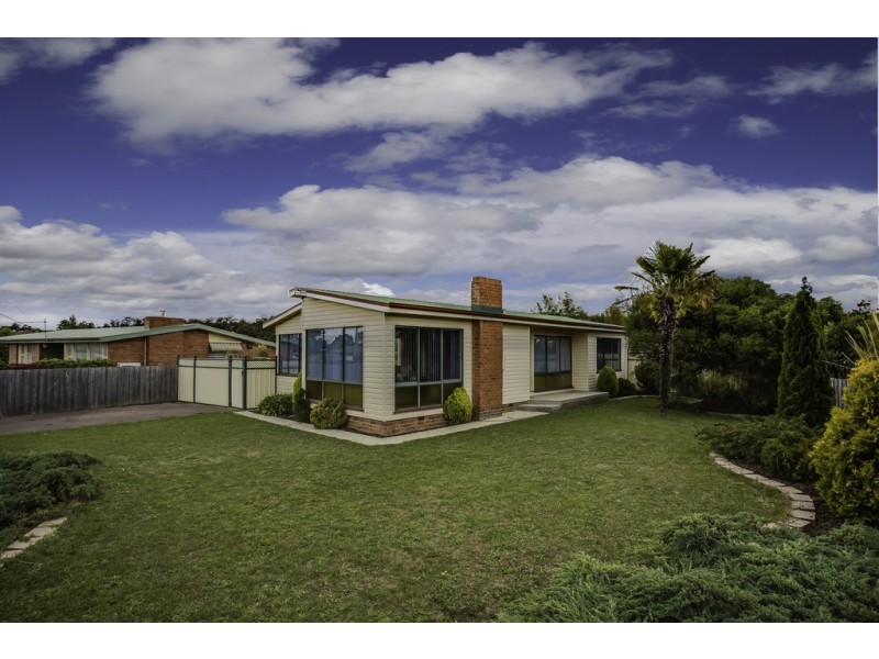 4 Raglan St, Youngtown TAS 7249