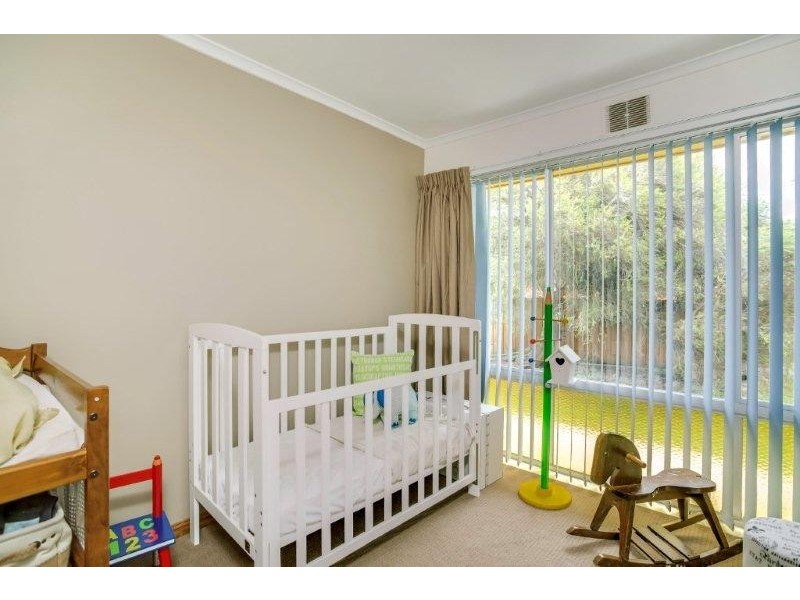 4 Raglan St, Youngtown TAS 7249