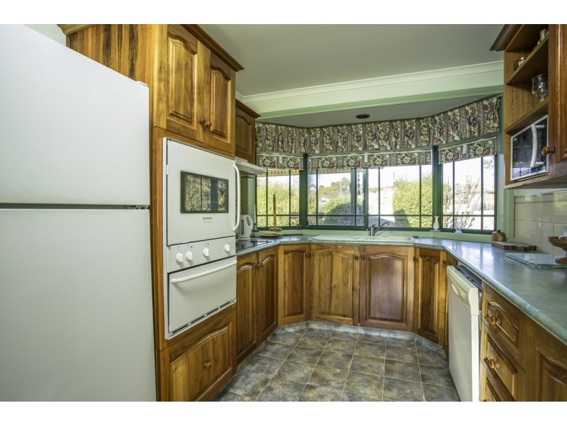 4/8 Holstun Place, Riverside TAS 7250