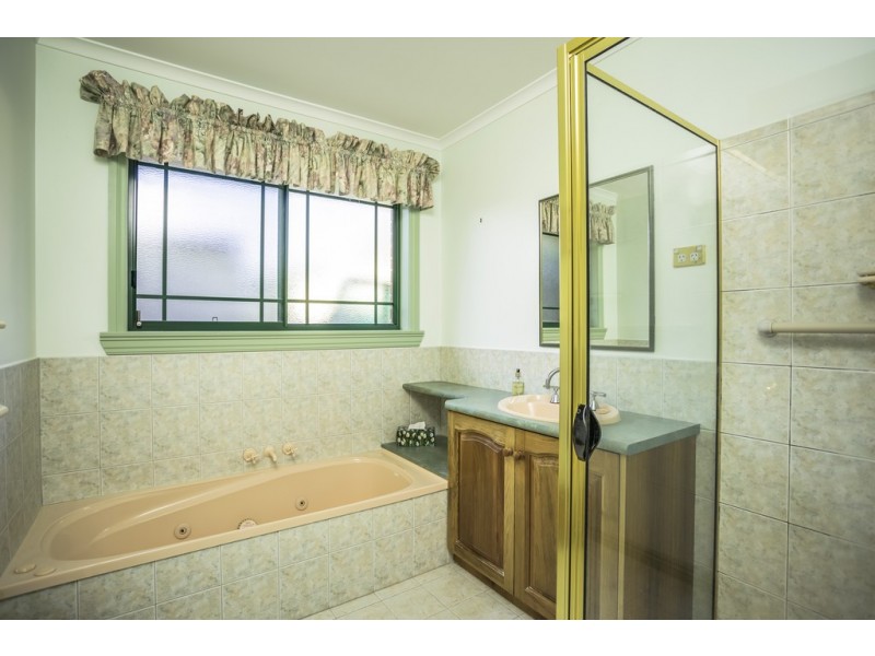 4/8 Holstun Place, Riverside TAS 7250