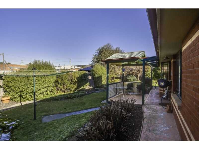 4/8 Holstun Place, Riverside TAS 7250