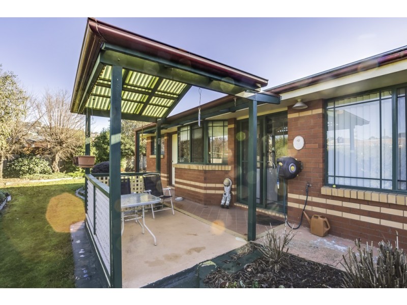4/8 Holstun Place, Riverside TAS 7250