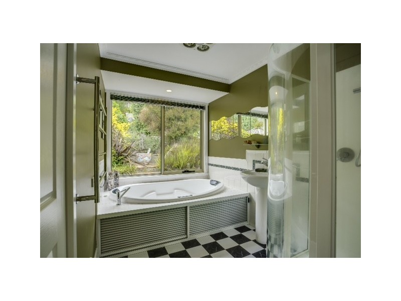 194 Pomona Rd South, Trevallyn TAS 7250