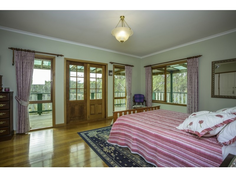 100 Loriwood Drive, Turners Marsh TAS 7267