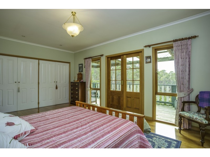 100 Loriwood Drive, Turners Marsh TAS 7267
