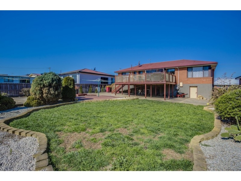 26 Tompsons Lane, Newnham TAS 7248