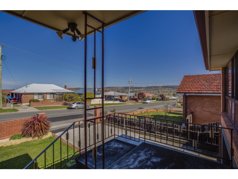 26 Tompsons Lane, Newnham TAS 7248