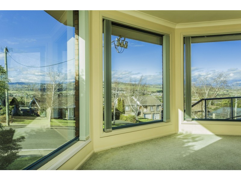 24 Montgomery Court, Norwood TAS 7250