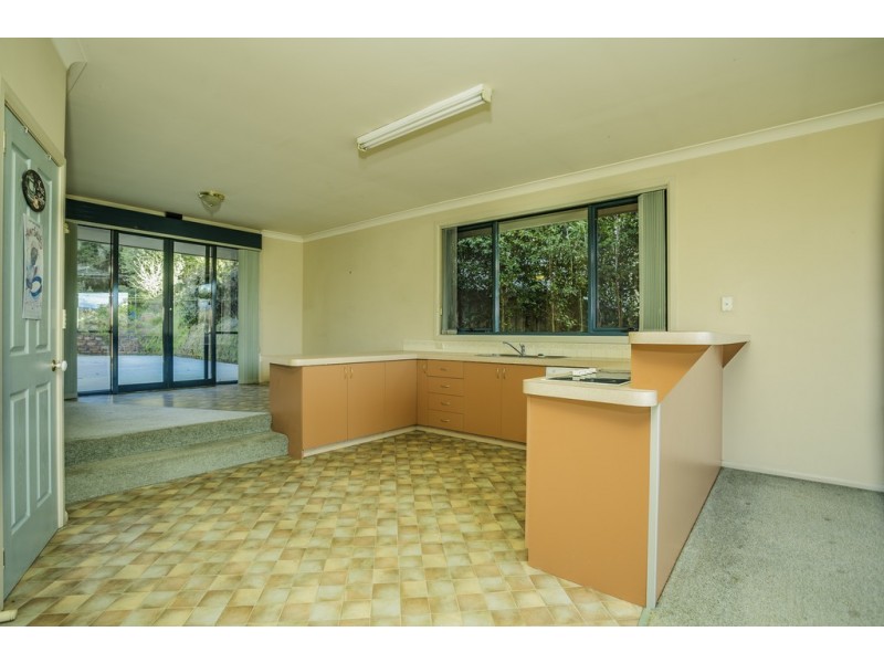 24 Montgomery Court, Norwood TAS 7250