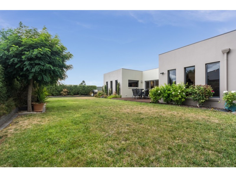 4 St James Close, Newstead TAS 7250