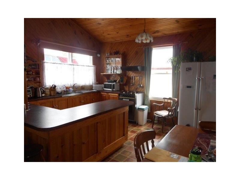 19 South St, Invermay TAS 7248