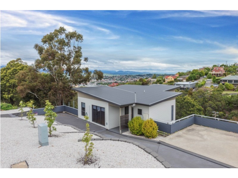 89 Lachlan Parade, Trevallyn TAS 7250