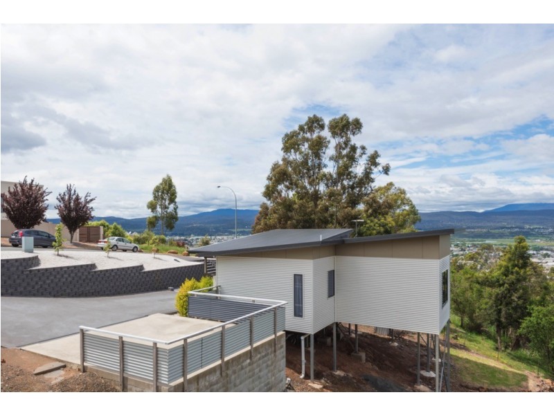 89 Lachlan Parade, Trevallyn TAS 7250