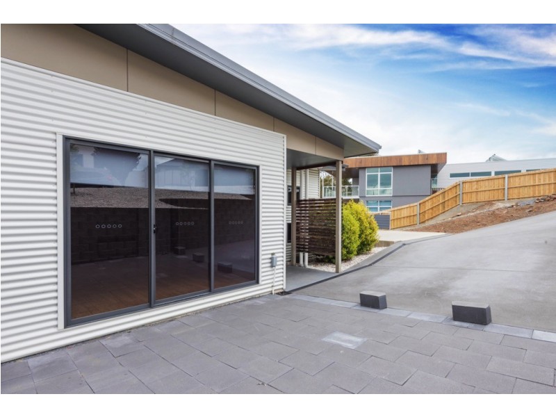 89 Lachlan Parade, Trevallyn TAS 7250