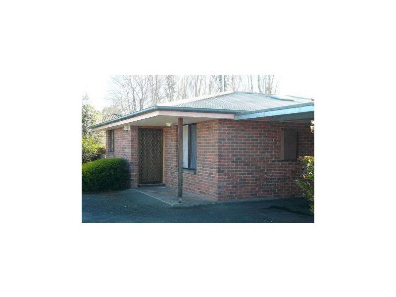 1/9 Norman Court, Newnham TAS 7248