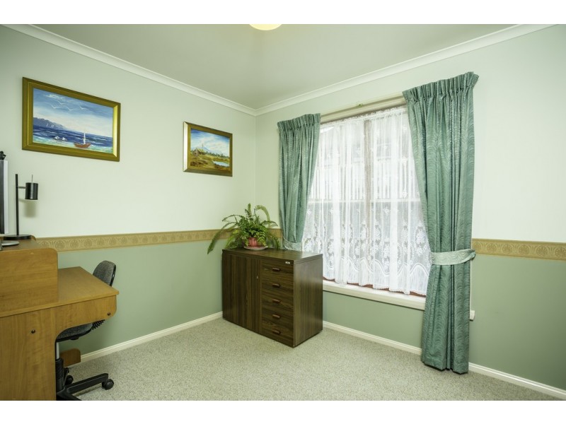 76 Chris St, Prospect TAS 7250