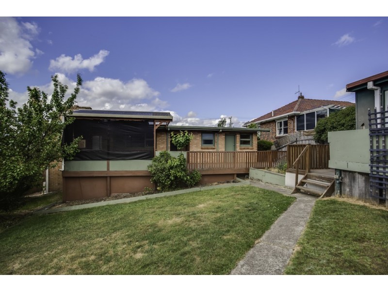 30 Chifley Street, Kings Meadows TAS 7249