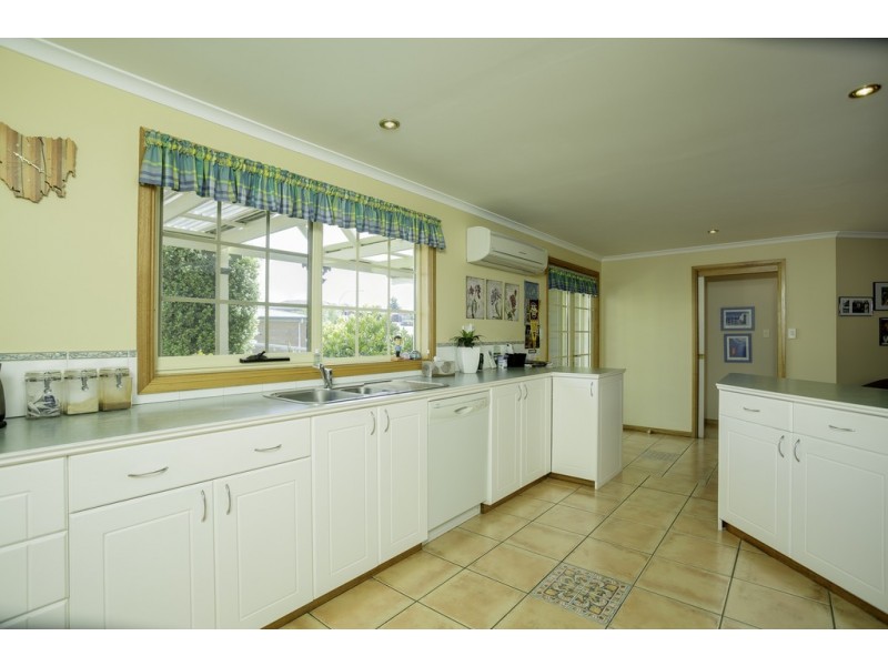 29 Poplar Parade, Youngtown TAS 7249