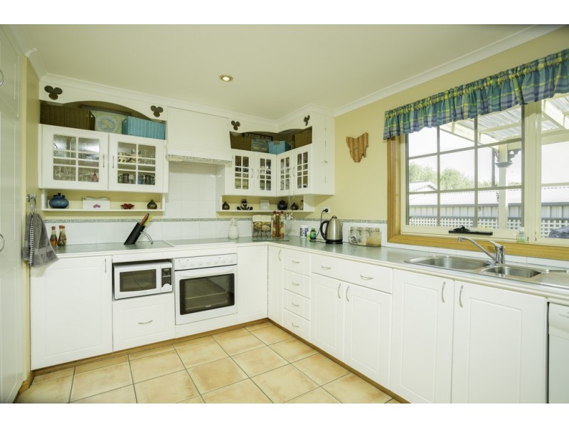 29 Poplar Parade, Youngtown TAS 7249