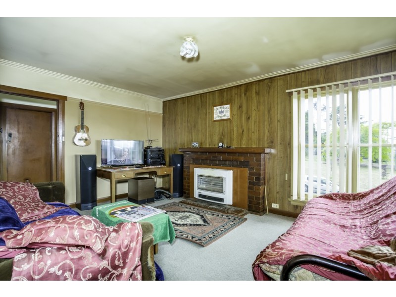 11 Benvenue Ave, St Leonards TAS 7250