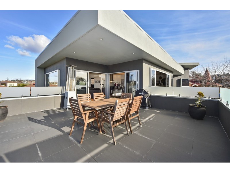 38 College Street, Newstead TAS 7250