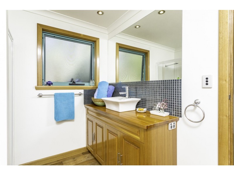 6 Valley View Drive, Riverside TAS 7250