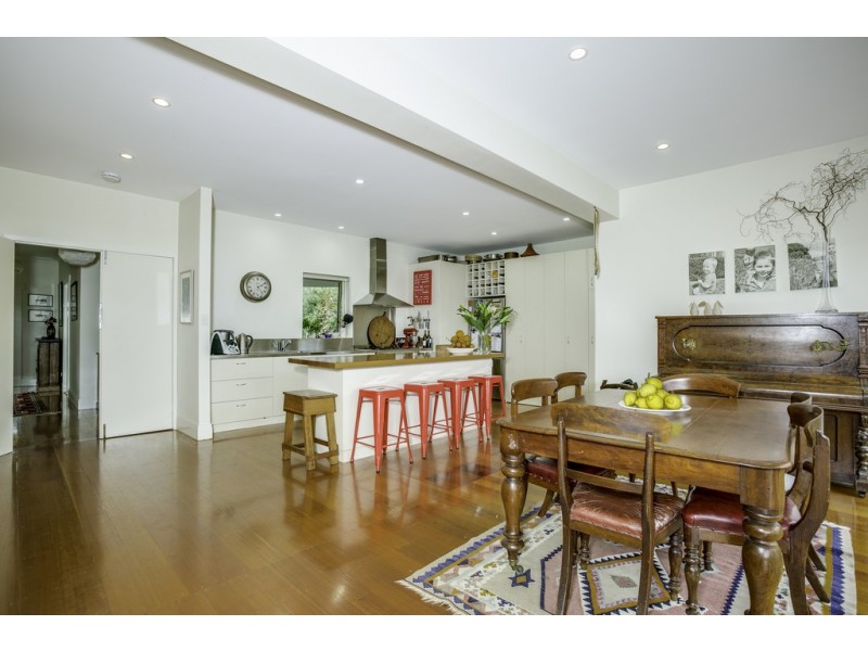 11 Riverdale Grove, Newstead TAS 7250