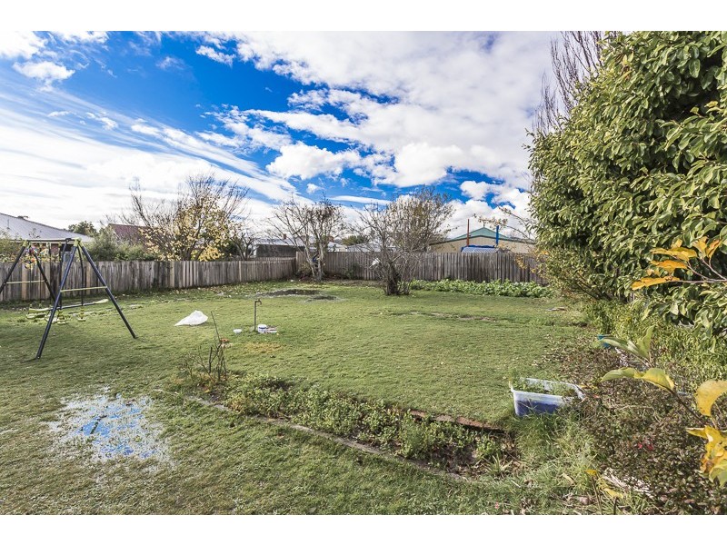 6 Plumer Street, Mowbray TAS 7248