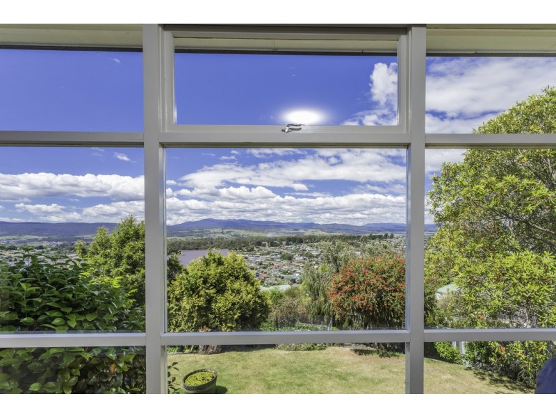 17 Nichols Street, Kings Meadows TAS 7249