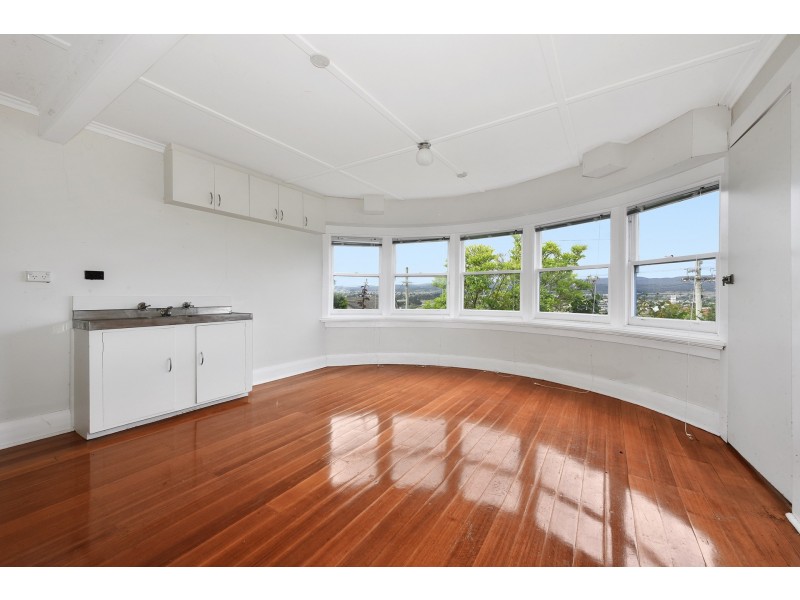 67 Forest Road, Trevallyn TAS 7250