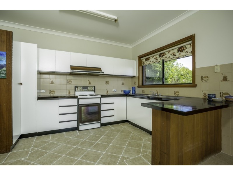 14 Victoria Street, Youngtown TAS 7249