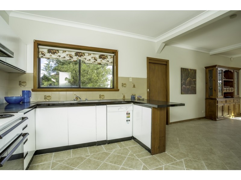 14 Victoria Street, Youngtown TAS 7249