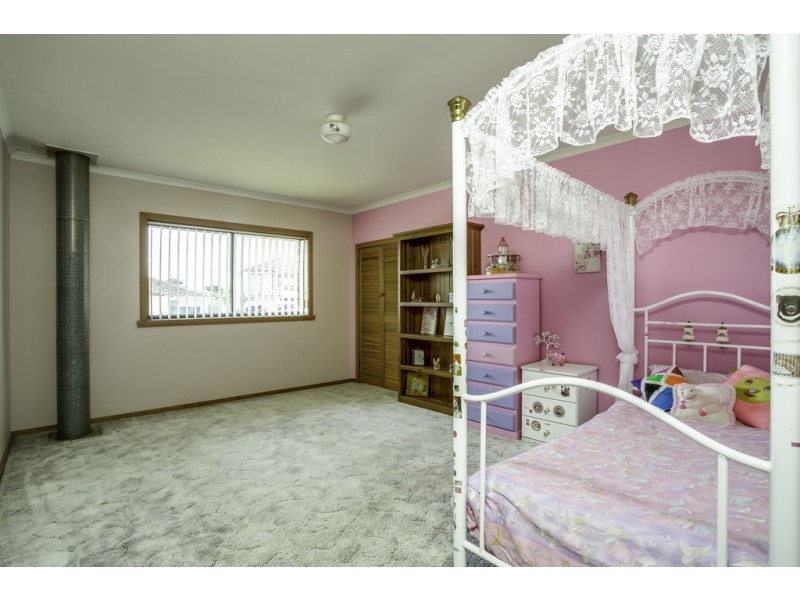 14 Victoria Street, Youngtown TAS 7249