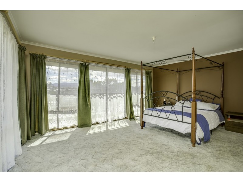 14 Victoria Street, Youngtown TAS 7249