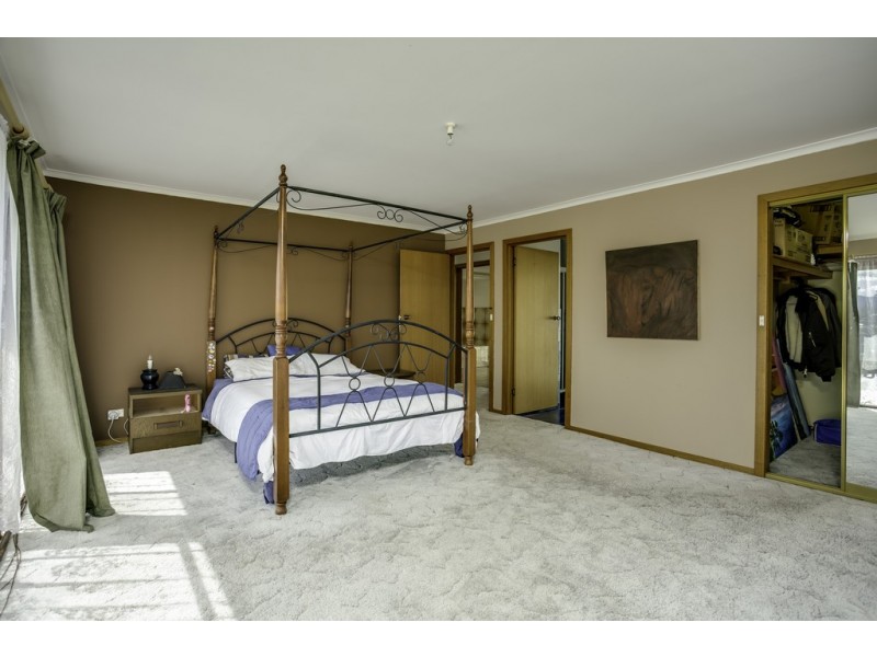 14 Victoria Street, Youngtown TAS 7249