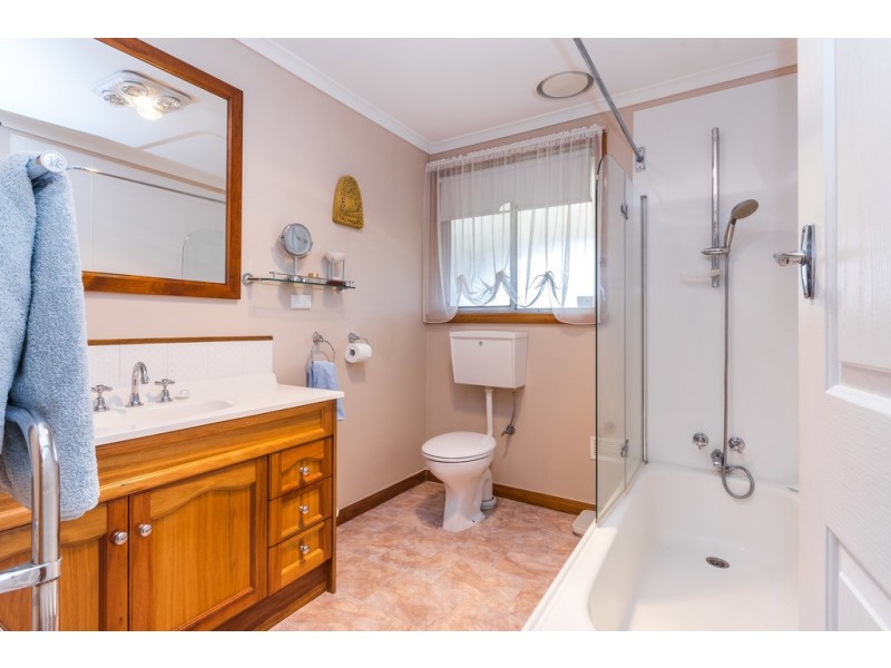 45 Weavers Creek Road, Nunamara TAS 7259