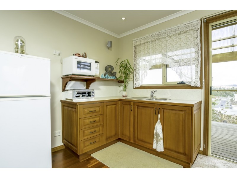 16 Vermont Rd, Mowbray TAS 7248