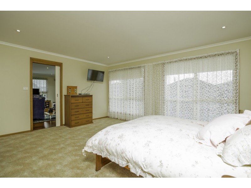 16 Vermont Rd, Mowbray TAS 7248