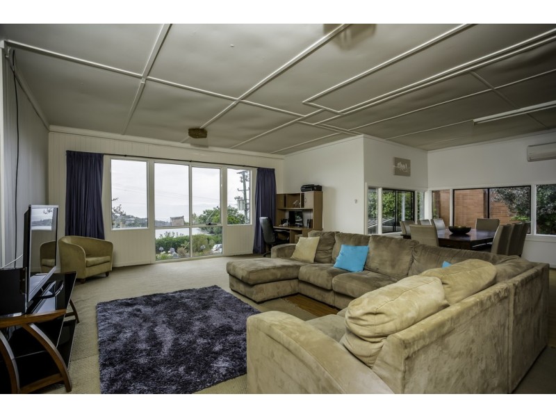 11 Coniston Place, Trevallyn TAS 7250
