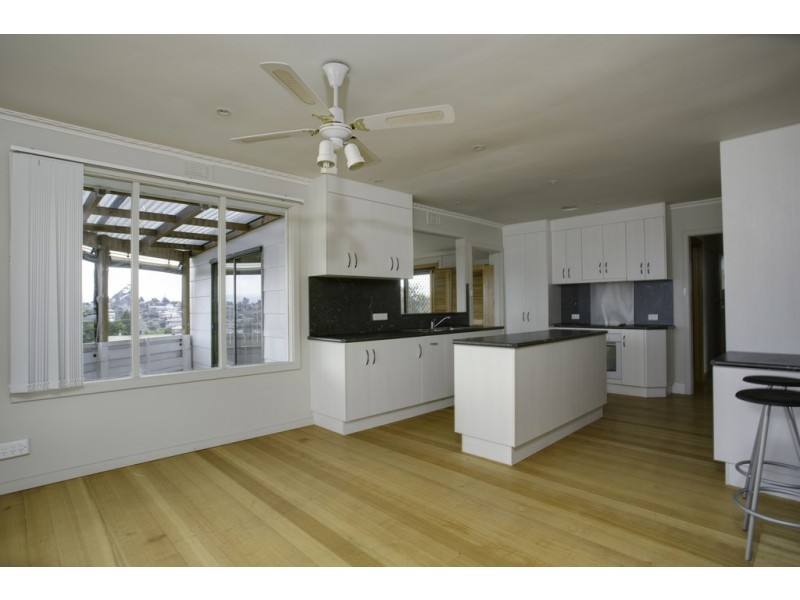 1 Mimosa Place, Youngtown TAS 7249