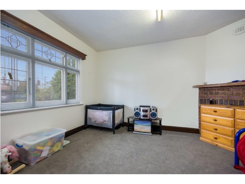 2 Foch St, Mowbray TAS 7248