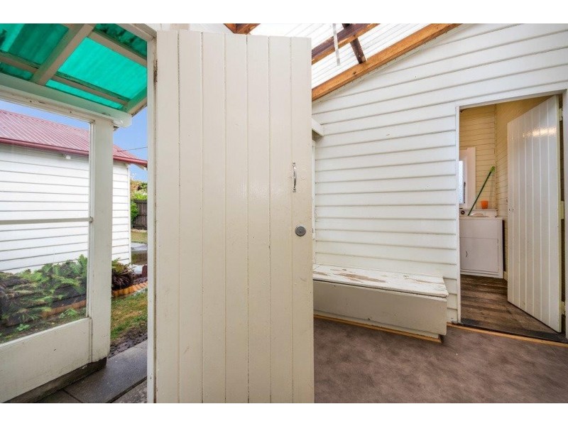 2 Foch St, Mowbray TAS 7248